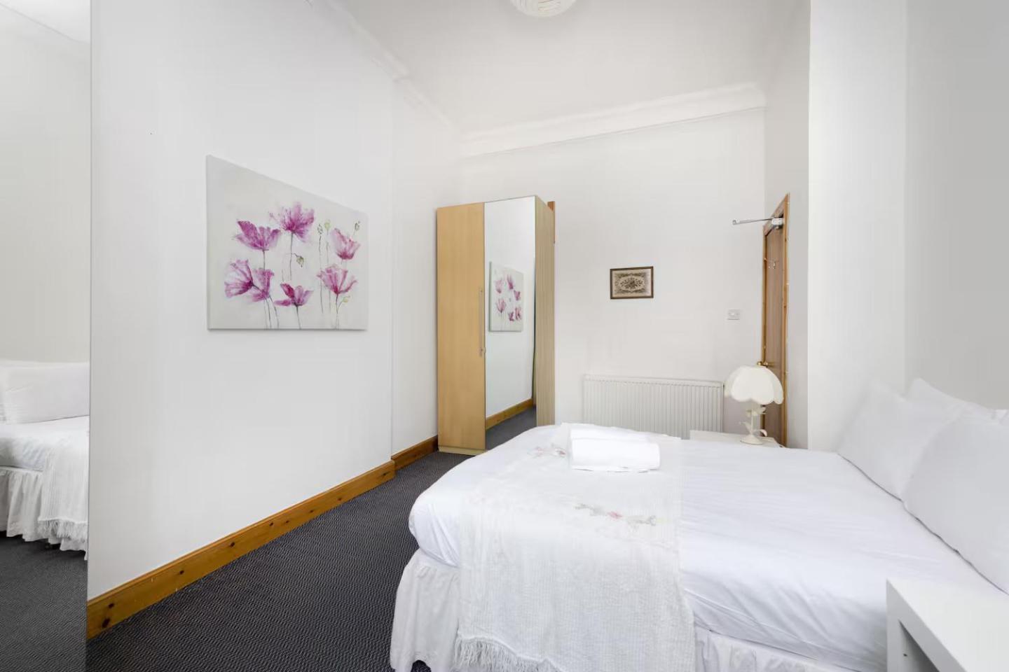 Joivy 3 Bed Flat In Old Town, Close To Grassmarket EDI Exteriér fotografie